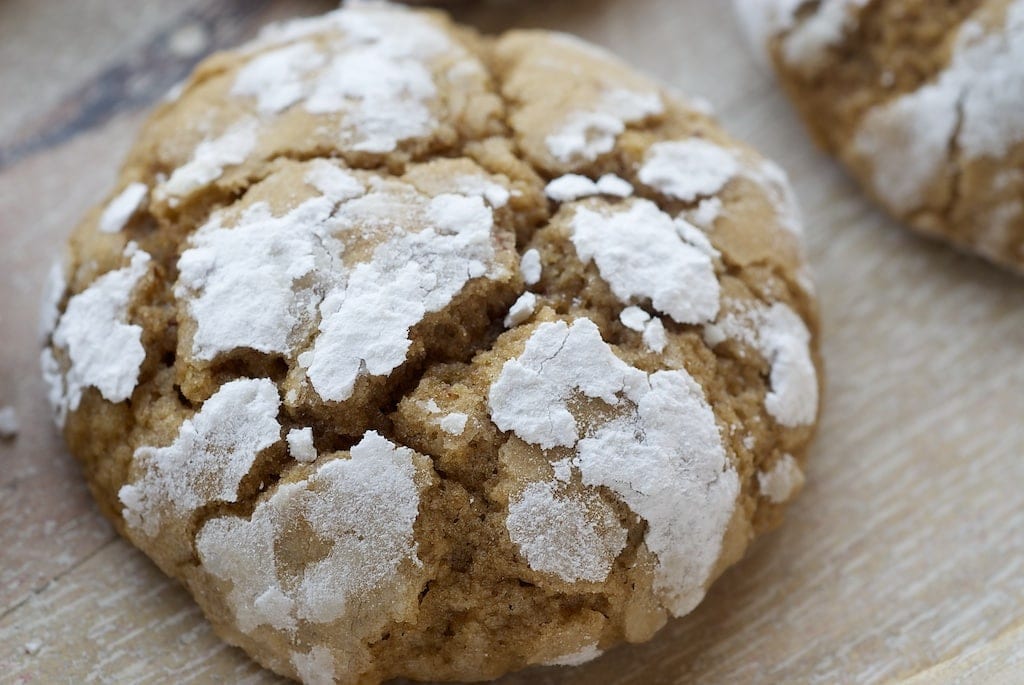 Brown Sugar Crinkles are simple cookies with big flavor. Perfect for sharing! - Bake or Break