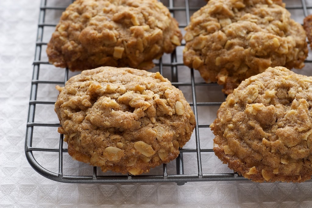 Plenty of oats, brown sugar, and cinnamon, along with toffee bits and toasted almonds, make these Toffee-Almond Oatmeal Cookies a favorite! - Bake or Break