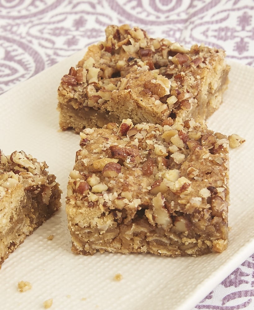 If you love sweet, gooey, chewy, messy desserts, then you’ll find these Oatmeal Butterscotch Bars irresistible! - Bake or Break