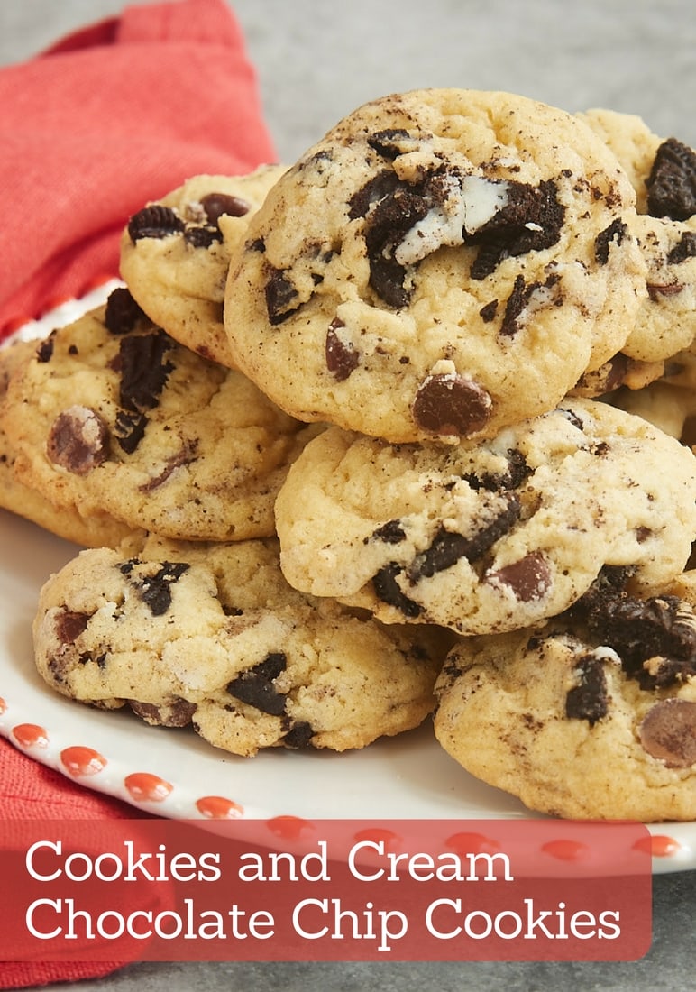 Add a sweet, fun twist to classic chocolate chip cookies with these Cookies and Cream Chocolate Chip Cookies! - Bake or Break