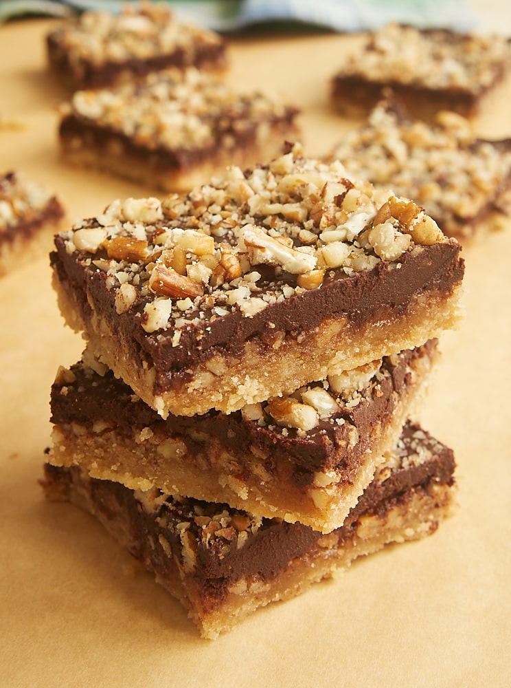 Butter Pecan Turtle Bars have so many delicious layers - shortbread, caramel, pecans, and chocolate. 100% irresistible! - Bake or Break