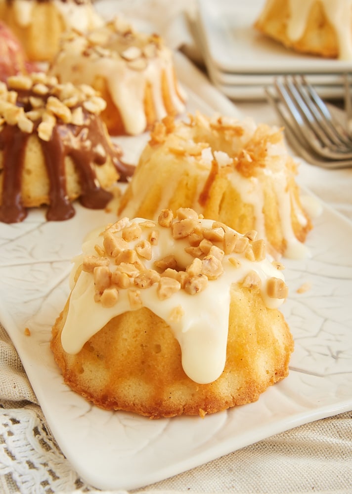 How To Make Glaze For Cream Cheese Pound Cake How To Make Glaze For Cream Cheese Pound Cake